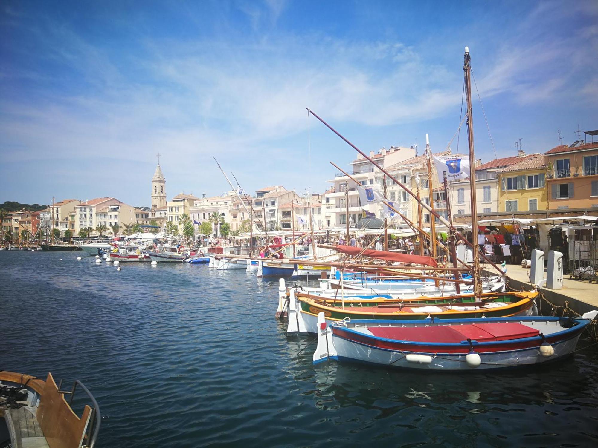 Sanary- La Vie Est Belle- Centre Ville 2 Minutes A Pied- Plage 5 Minutes 外观 照片