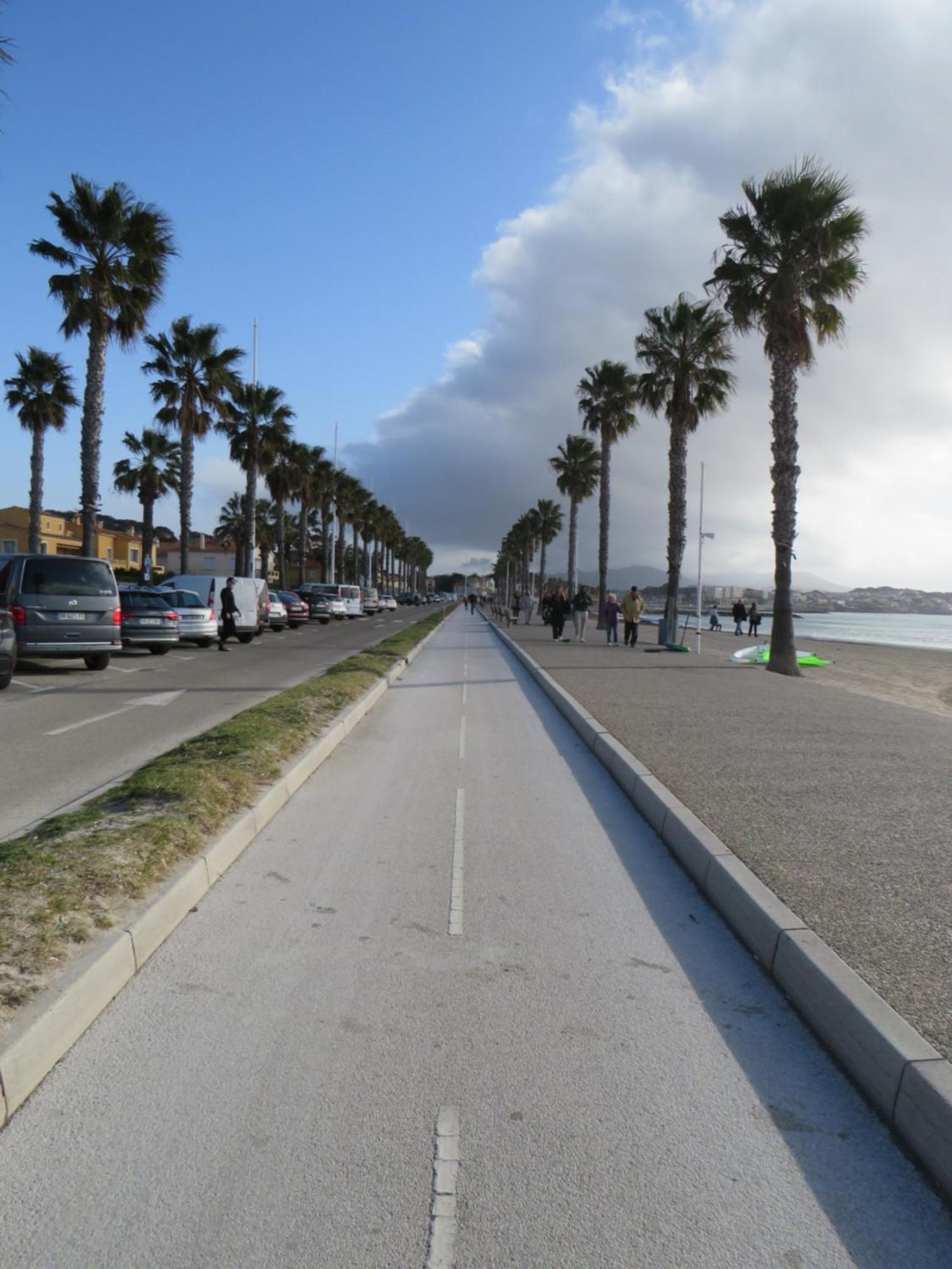 Sanary- La Vie Est Belle- Centre Ville 2 Minutes A Pied- Plage 5 Minutes 外观 照片